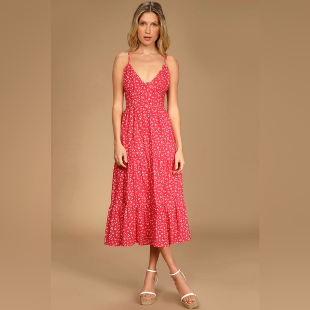 Lulu’s Bliss Around Red Floral Print Tiered Midi Dress Size Medium